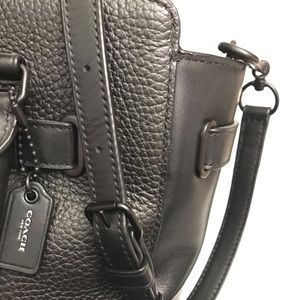Coach Carryall Swagger 25 Black Matte